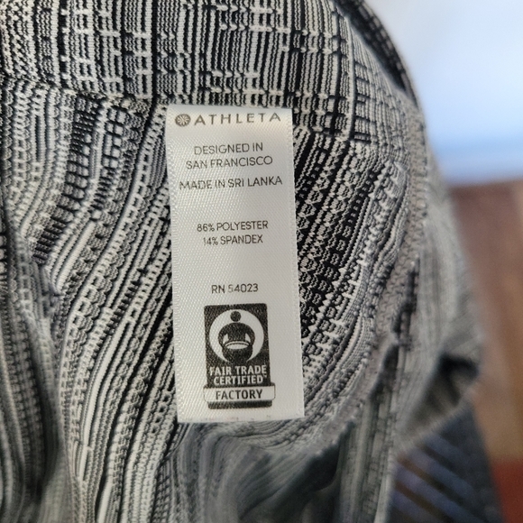 Athleta Black & White Chataranga Jacquard High-Rise Legging Size Small - Picture 13 of 13